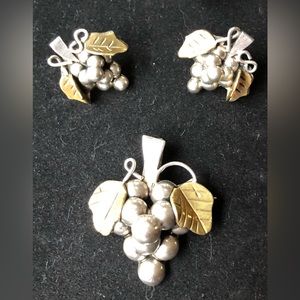 Edited original listing. This 3 piece set now being offered for $50